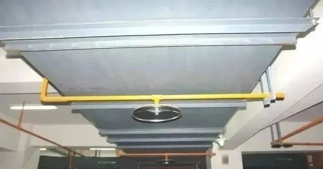 風(fēng)管下什么時(shí)候增設(shè)噴頭？